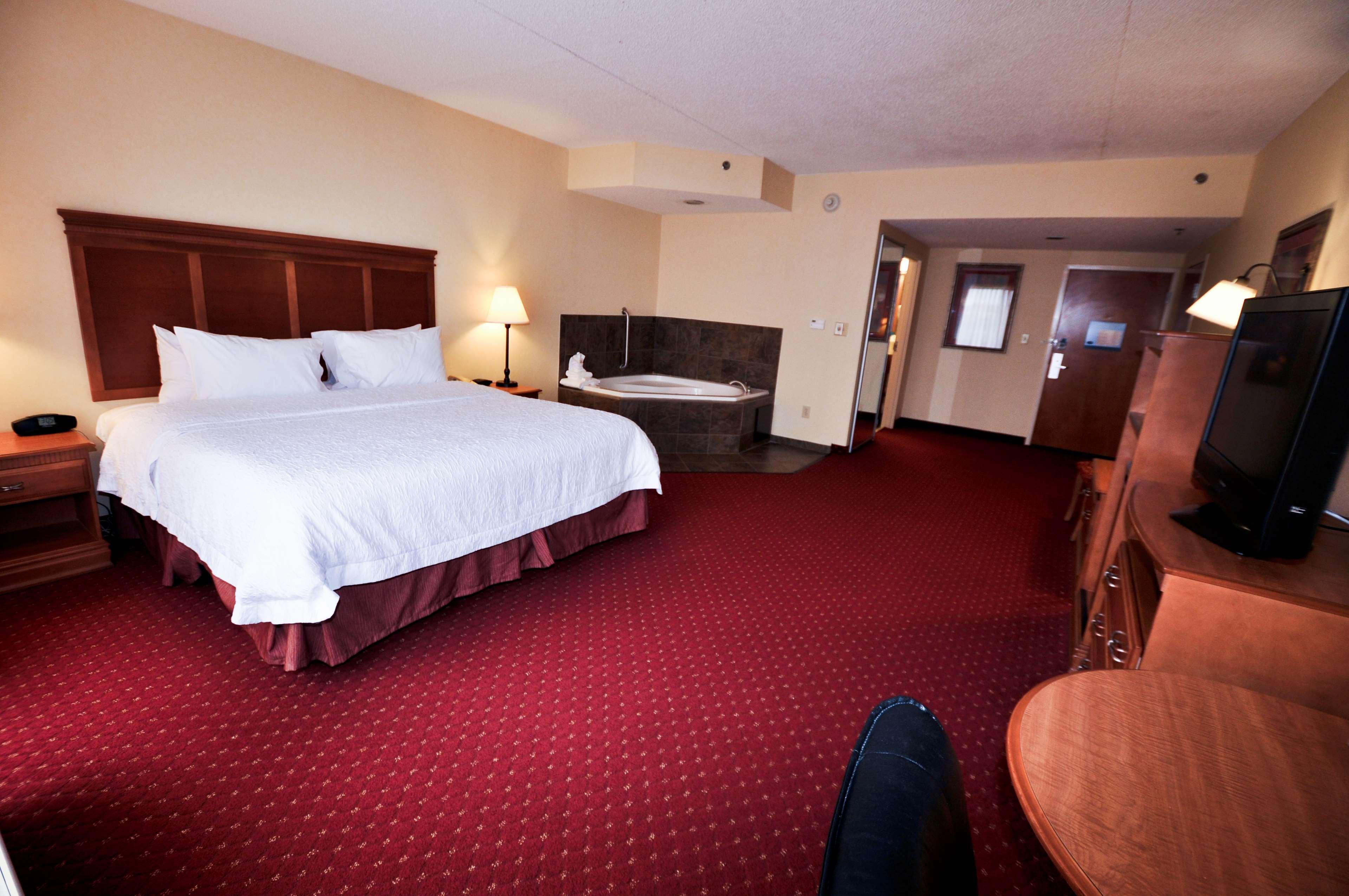 Hampton Inn & Suites Louisville East Esterno foto