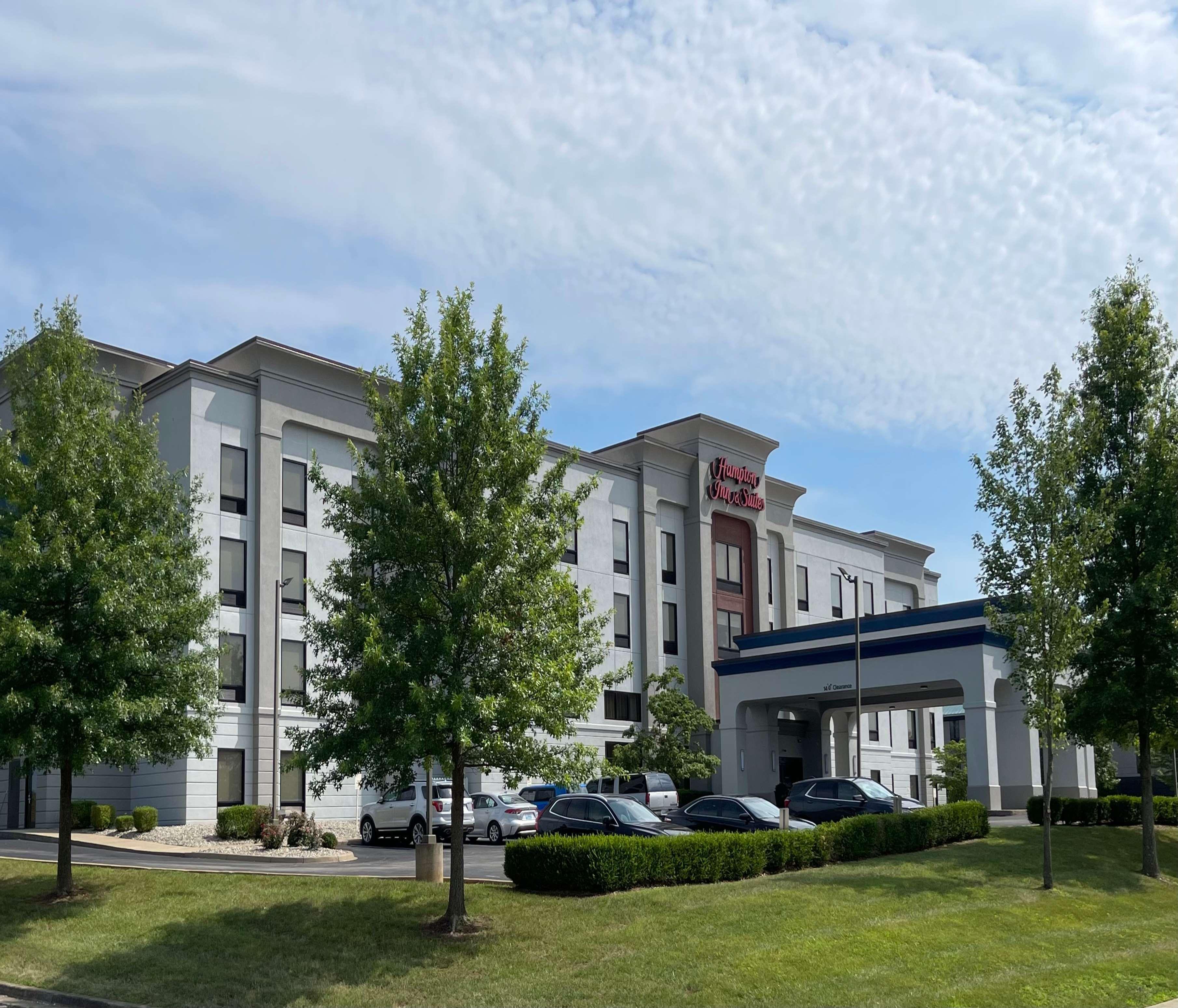 Hampton Inn & Suites Louisville East Esterno foto