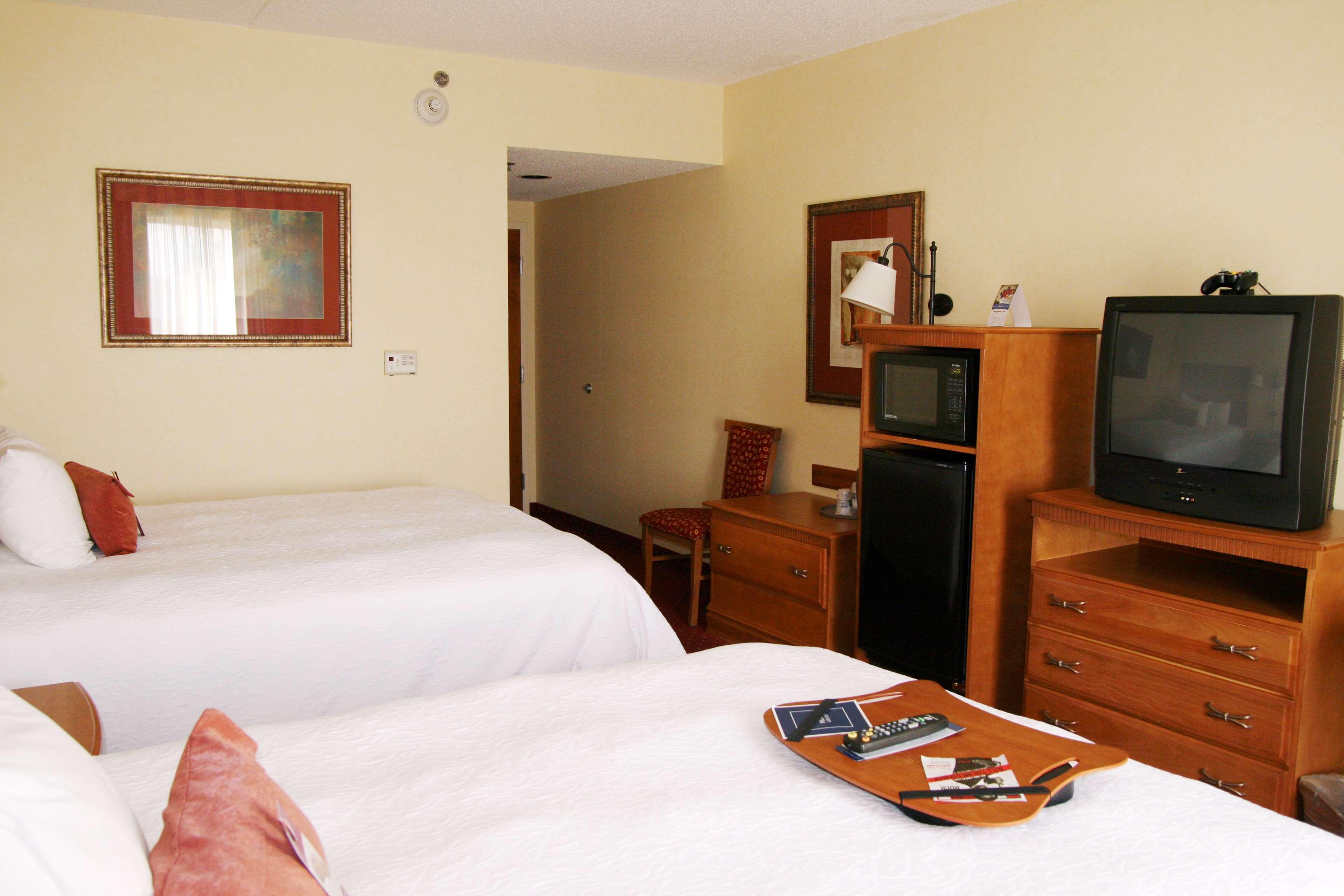 Hampton Inn & Suites Louisville East Esterno foto