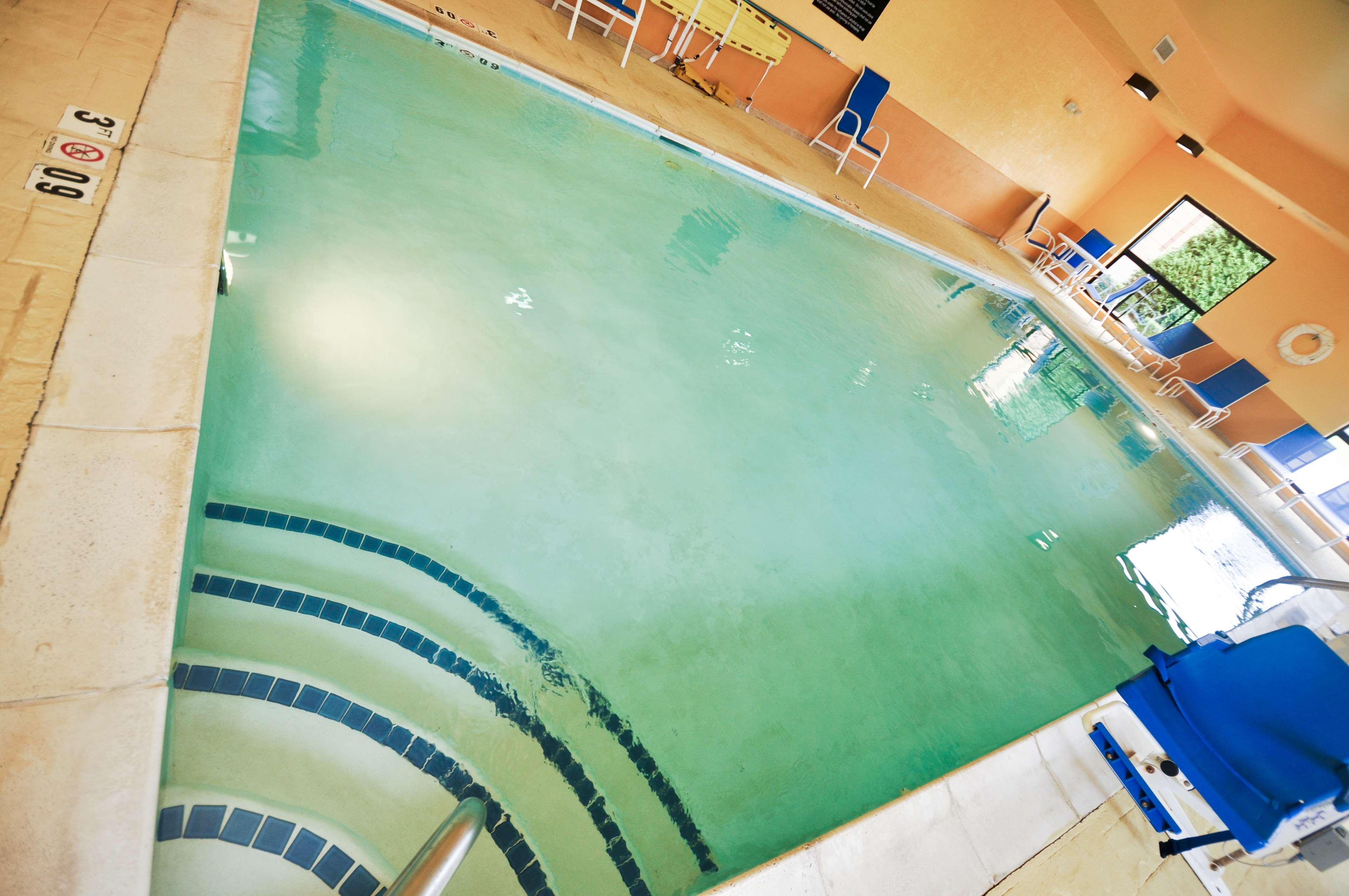 Hampton Inn & Suites Louisville East Esterno foto