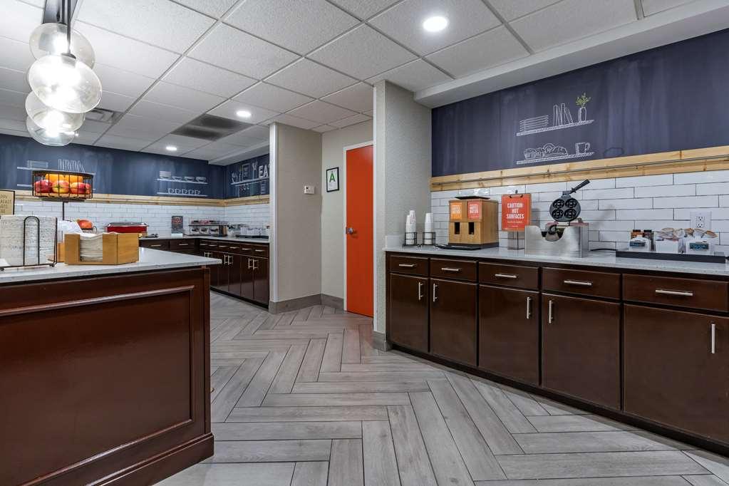 Hampton Inn & Suites Louisville East Esterno foto