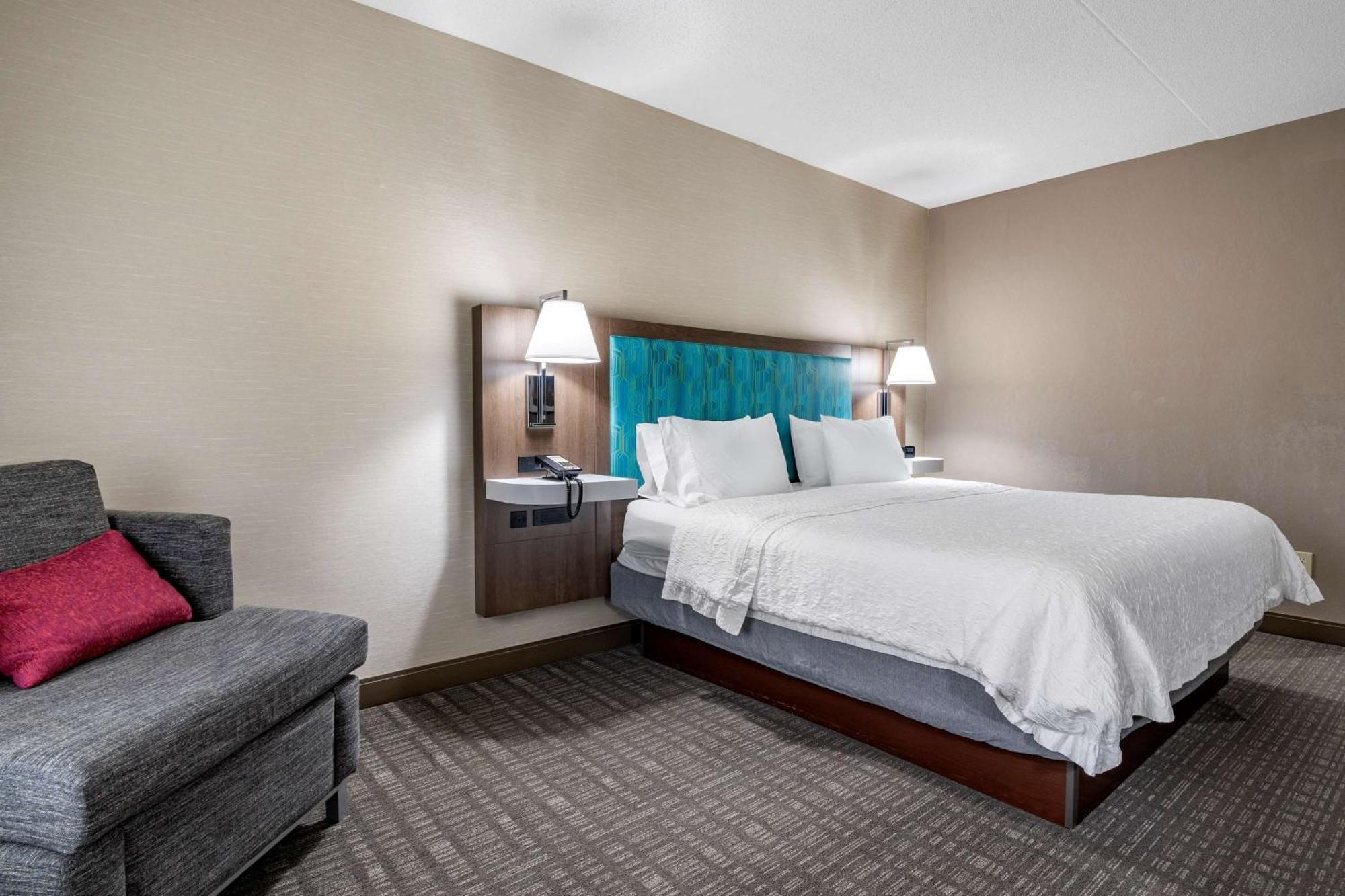 Hampton Inn & Suites Louisville East Esterno foto