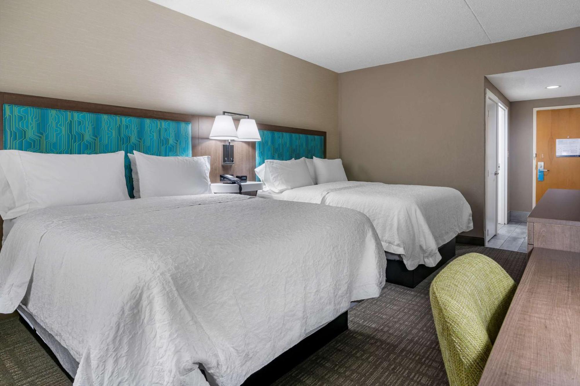 Hampton Inn & Suites Louisville East Esterno foto