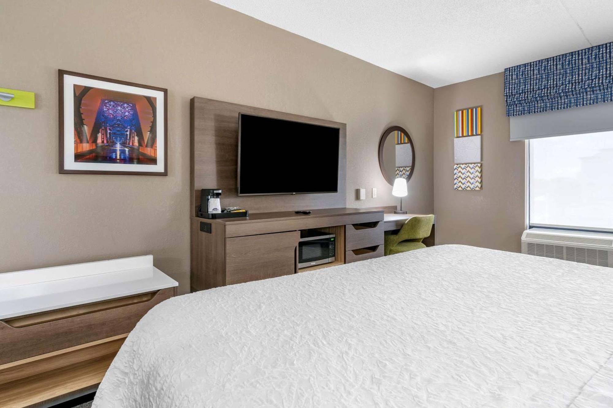 Hampton Inn & Suites Louisville East Esterno foto