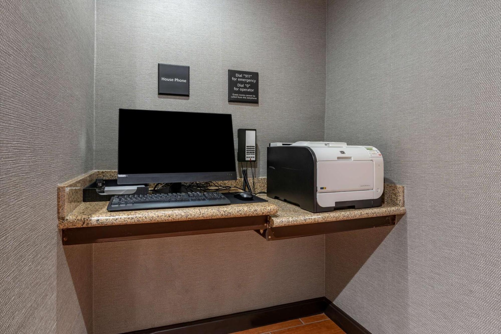 Hampton Inn & Suites Louisville East Esterno foto